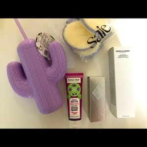 FabFitFun Spring 2021 goodies